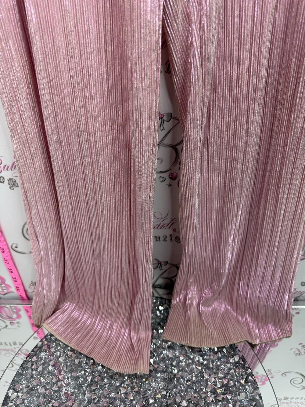 Victoria's Secret pants shiny shimmer Metallic Dusty Pink Pleated Wide-Leg Pants - Picture 3 of 11